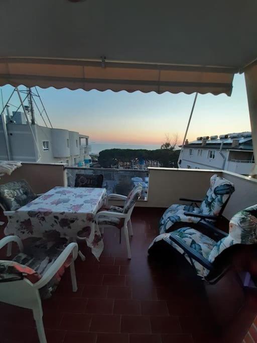 Seaview Haven - Golem, Albania Daire Golem  Dış mekan fotoğraf