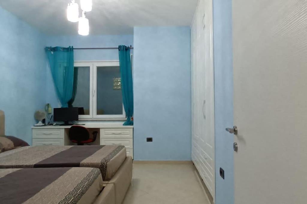 Seaview Haven - Golem, Albania Daire Golem  Dış mekan fotoğraf